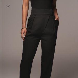 NWOT BLACK ALAIA TROUSERS